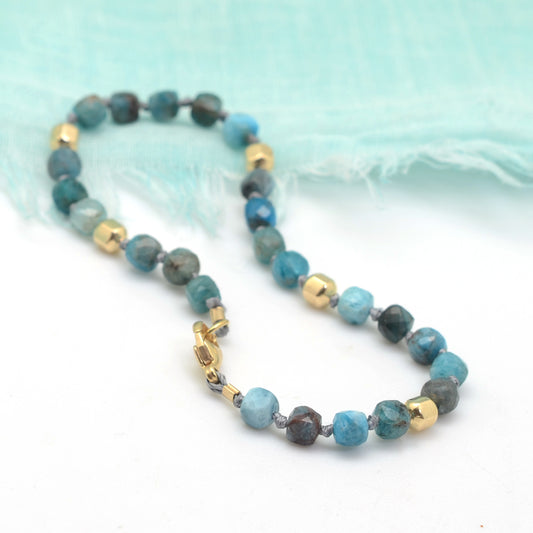 Gemstone: Tiny Turquoise