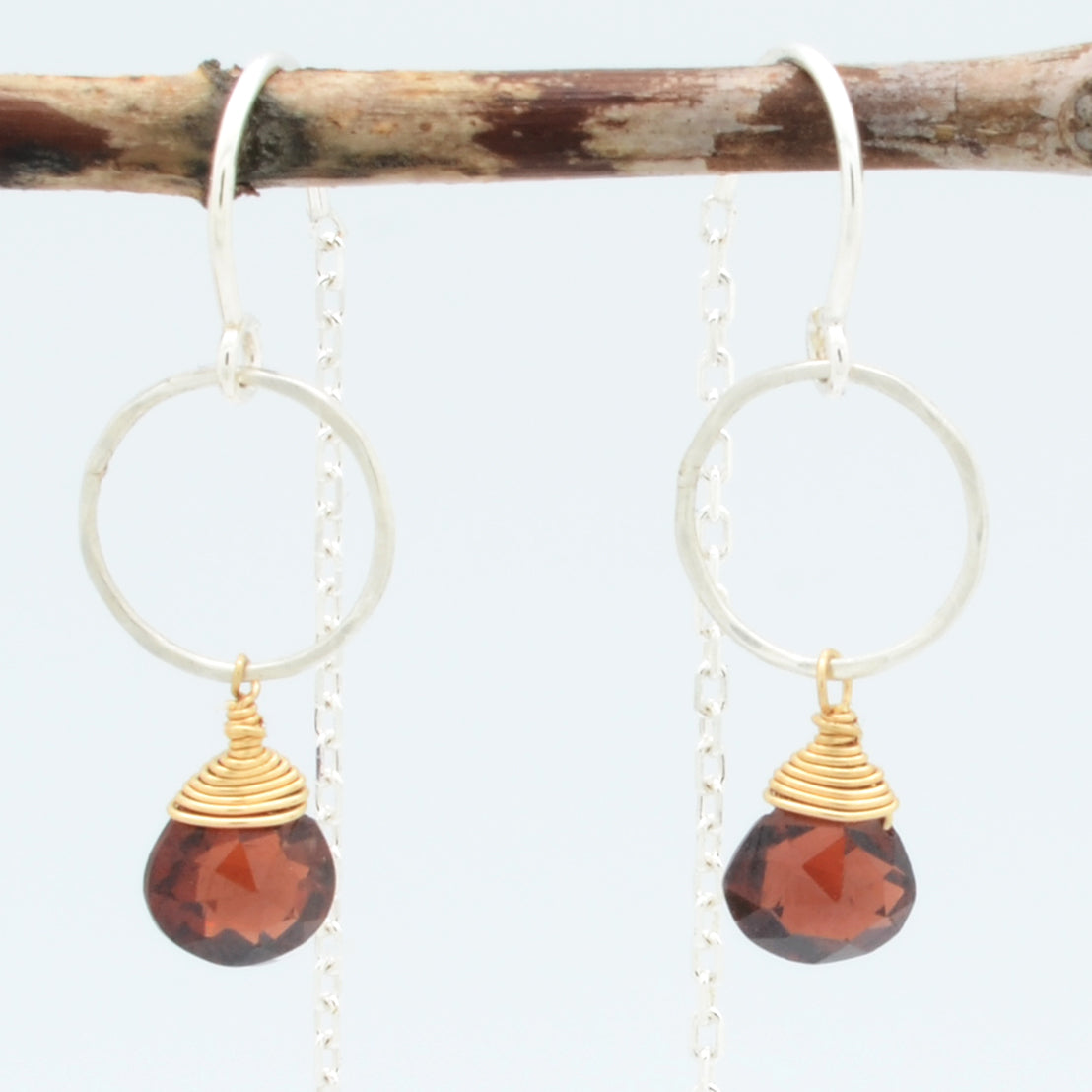 Threaders (Gem): Red Garnet
