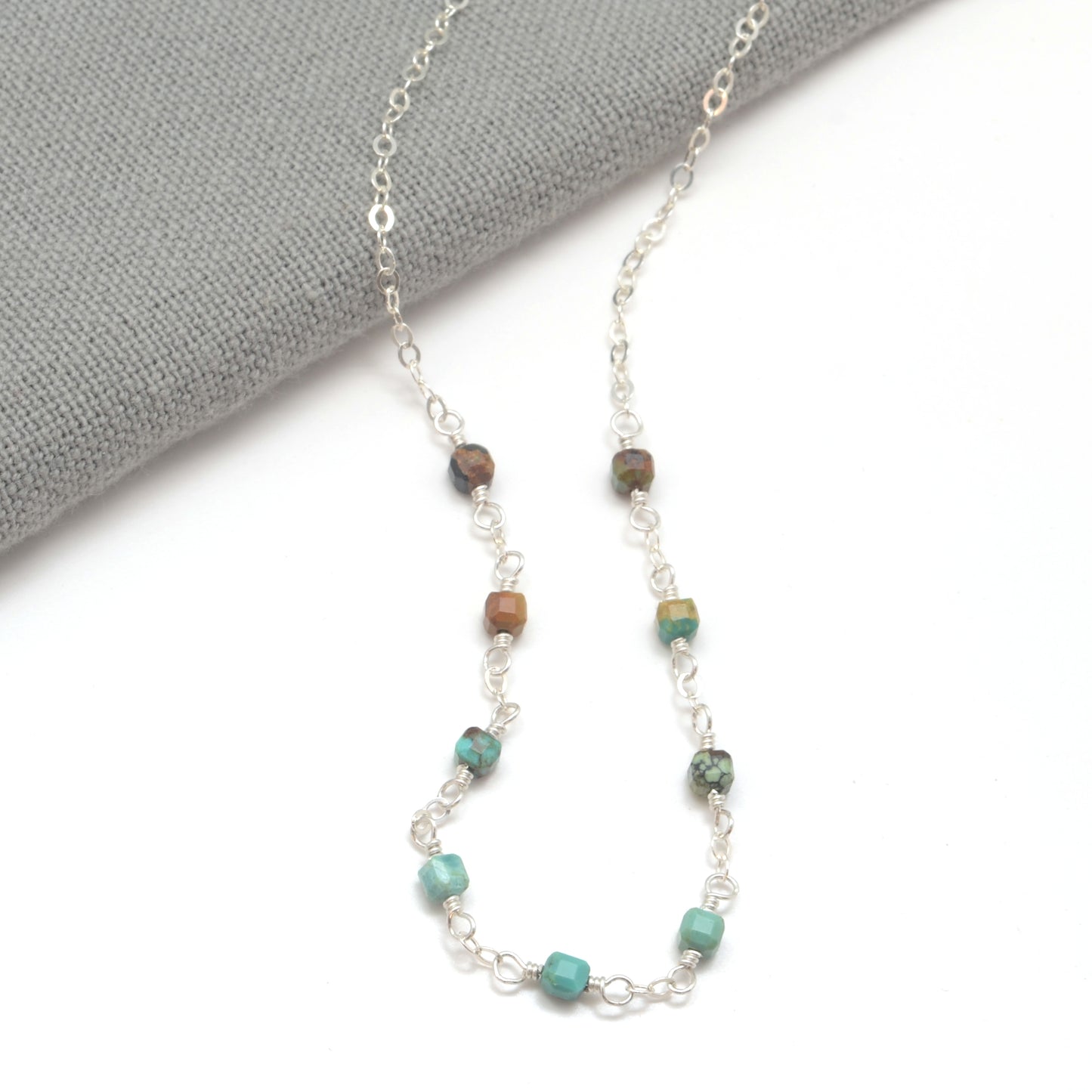 9 Lives: Ombre Turquoise