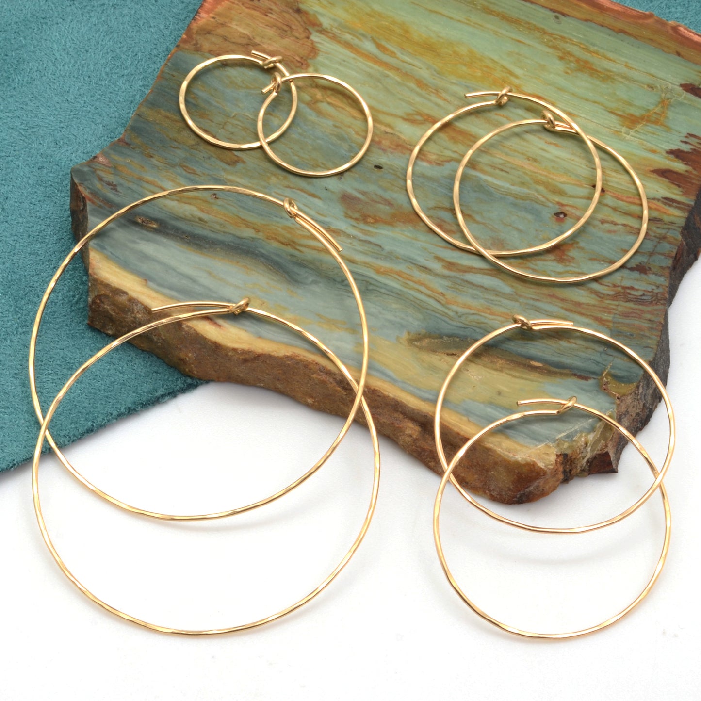 Metalworks: Infinity Hoops