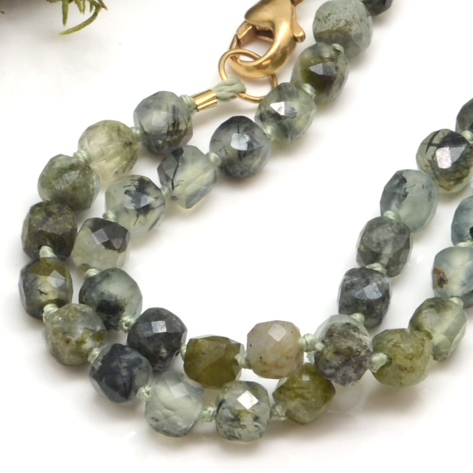 Convertible: Moss Prehnite Cubes